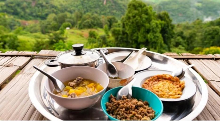 Hushwood Family House Homestay