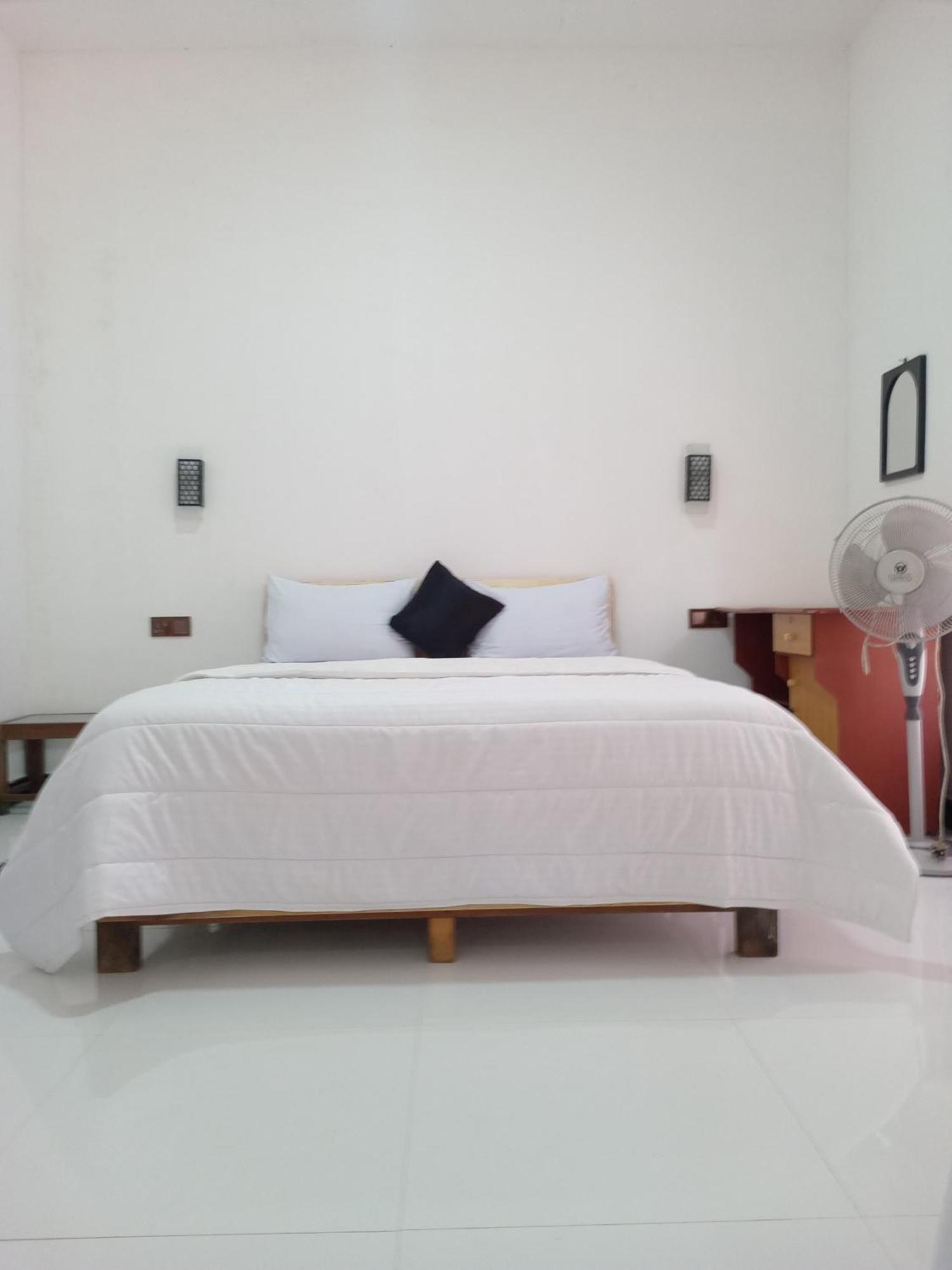 Homestay Hushwood Family House Ella